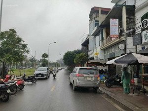 mặt phố ngọc trì long biên dt135m, mặt tiền 5m kinh doanh- vỉa hè-giá 34.9 tỷ