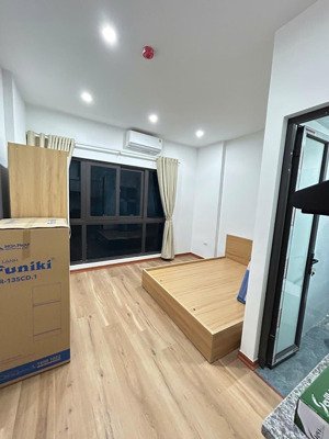 bán nhà trần duy hưng - ccmn 6 tầng thang máy - ngõ nông rộng - kinh doanh dòng tiền 70 triệu/tháng