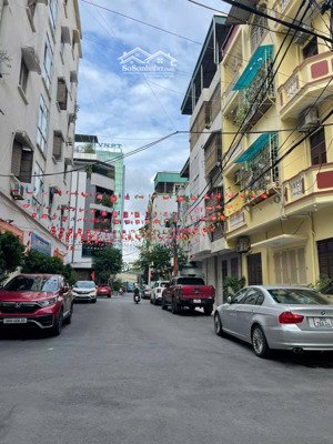 mặt ngõ 8m - phố liễu giai : 50m2 - 5 tầng - mặt tiền 4m - văn phòng kinh doanh - oto tránh.
