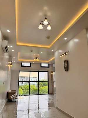 cần bán gấp căn studio 49m2 2.9tỷ sẵn hợp đồng thuê,hỗ trợ vay(giá tốt)