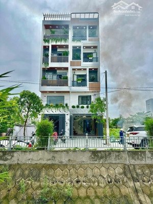 nhà full nội thất, đường xe hơi 8m, dt 4m * 21m trệt lửng 3 lầu - gần trường cao đẳng điện lực