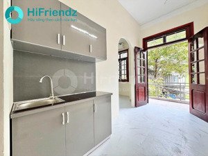 trống lại 1pn ban công full nội thất - diện tích rộng - vị trí đắc địa - gần metro - quận 2