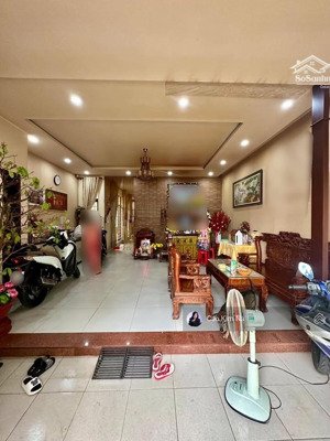 bán nhà 5 tầng vào ở liền hẻm nguyễn thái sơn - hơn 12 tỷ thương lượng
