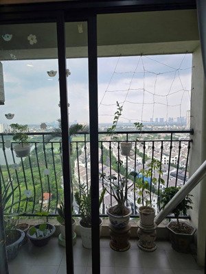 cần bán căn hộ chung cư @homes số 987 tam trinh, phường yên sở, hà nội 67m2 2pn và 2wc
