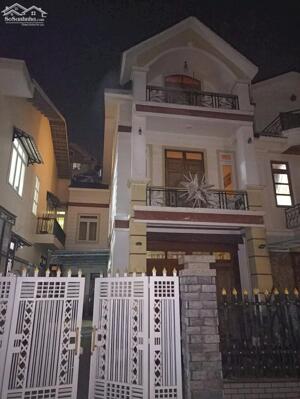 CHÍNH CHỦ CẦN BÁN CĂN NHÀ PHỐ ĐẦY ĐỦ NỘI THẤT NGAY PHƯỜNG 9, TP. ĐÀ LẠT, LÂM ĐỒNG