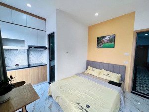 bán gấp ccmn ngõ 68 quận ủy cầu giấy- 6 tầng thang máy- 23p khép kín - dòng tiền siêu khủng x 97m2
