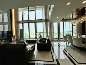 nhà em bán lại căn hộ 150m2, góc 4pn view hồ tây giá 11,9 tỷ toà b-udic westlake.lh 