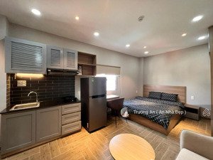 căn to nhất khu 5 tầng - vừa ở vừa làm vpcty vừa cho thuê chdv - khu gigamall thủ đức
