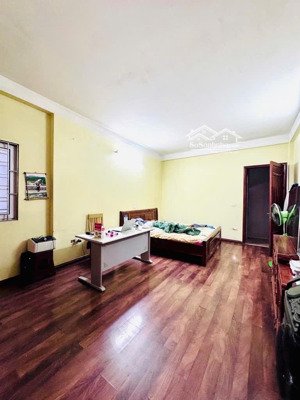 bán nhà ngọc hà ba đình dt 60 m 6 tầng mặt tiền 4.6 m giá 13.6 tỷ thang máy gần phố ngõ thông