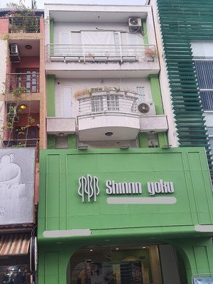 4.5x24m, 3 lầu, hđ thuê 45tr, nhà mặt tiền khu phan đăng lưu, gần công viên phú nhuận, bán 22.5 tỷ