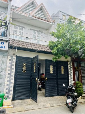 bán gấp nhà (5mx17m) tiền lân, bà điểm , hóc môn