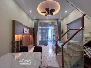 gấp bán nhà 2 tầng siêu đẹp-hxh-âu dương lân-quận 8-dt: 5,2x12-chỉ 6 tỷ nhỉnh