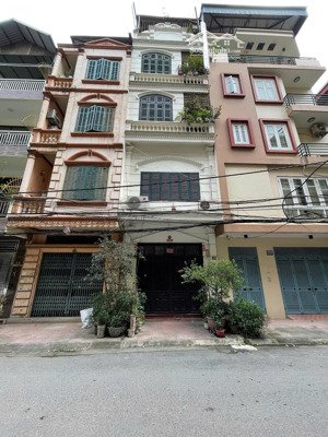 siêu hiếm - vip: phân lô đỗ quang - vỉa hè ô tô đỗ vòng quanh - 45m2 x 5 tầng - 18.5 tỷ