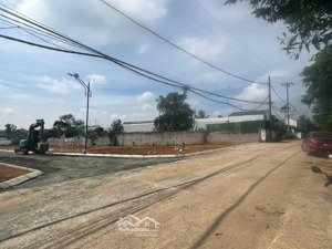 chủ cần bán gấp lô đất cách quốc lộ 21a 200m, xã phú cát, quốc oai, hn, giá 2,5 tỷ