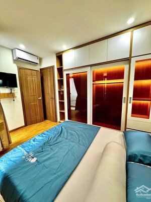 chủ ký gửi cần bán gấp nhà đ.thích quảng đức, p.4, phú nhuận, dt 42,5m2, 2 tỷ 150, sổ hồng riêng