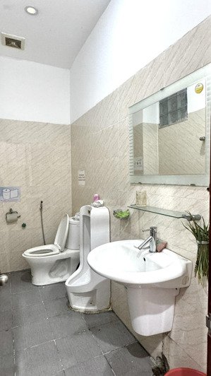 cho thuê văn phòng đường lớn 30/4 trung tâm đn