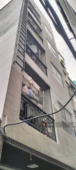 giá đầu tư f0, tòa ccmn ngay đình thôn 85m2 thiết kế 7 tầng thang máy với 22 phòng giá 20 tỷ 2