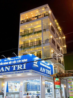 bán tòa nhà mặt tiền quang trung - dt: 8x30m - hầm 7 tầng - hđt: 250tr/tháng - giá 35 tỷ tl
