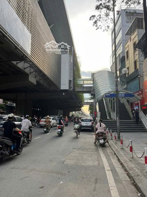 bán nhà đ. hồ tùng mậu 40m2x4t dân xây chắc chắn, gần ga, ngõ sạch, hàng xóm văn minh, chỉ 7 tỷ