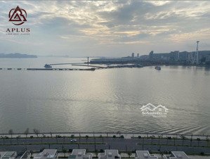 tổng nguồn sapphire hạ long - studio sapphire view biển tầng cao