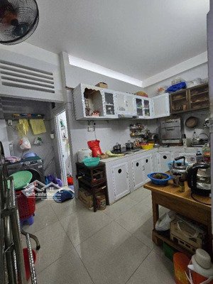 chỉ 4 tỷ x nhà 2 tầng lâm văn bền,quận 7,dt 45m,2pn,gần quận 1,quận 4