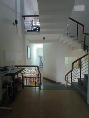 bán nhà 3 tầng đường bình minh hải châu gần công viên apec phố đi bộ đằng cầu rồng đà nẵng