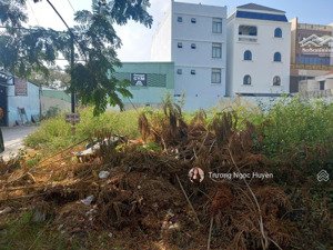 bán nhanh lô đất đường ngô gia tự, khóm 5, gần coopmart thành phố cà mau 120m2 giá 550 triệu shr