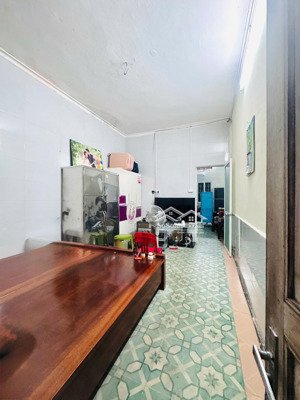 bán nhà 2 mặt tiền, lô góc siêu đẹp 81,9m2, nguyễn hoàng tôn - giá chỉ 18x tỷ