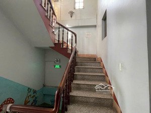 bán nhà 1t2l, mặt tiền phan trung, vị trí đẹp, dt 6m x 40m. giá 27tỷ