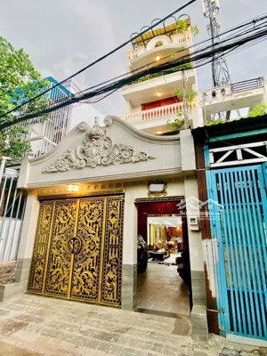 bán biệt thự full nội thất - thang máy - phòng karaoke - sân thượng bbq