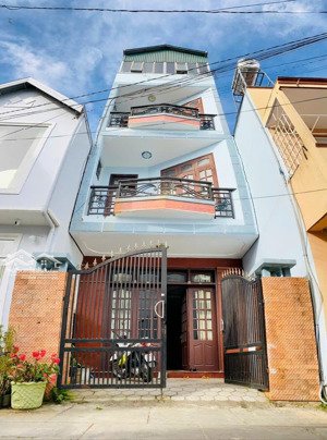 bán căn nhà kế bên tthc tỉnh lâm đồng - đà lạt, p4. 146m2 sàn