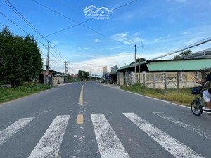 cô cần bán đất vườn rộng đến 2000m2 cô bán ngộp 650 triệu, mua đất liên hệ cô