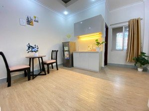 phòng trọ q3 trần văn đang ( ở được 3-4 người ) gần cầu trần quang diệu, hai trục hoàng sa trường s