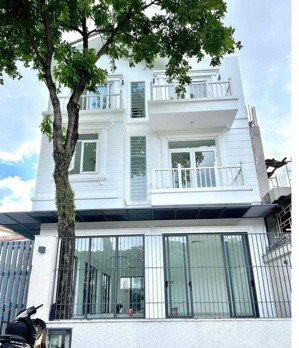 cho thuê văn phòng 90 triệu, 600m2 tại trần não, an khánh, q2, hcm