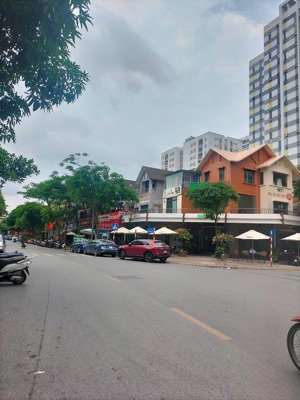 mặt phố bùi quốc khái - linh đàm - 85m2 mặt tiền 7m - sổ vuông a4 - giá 25,5 tỷ