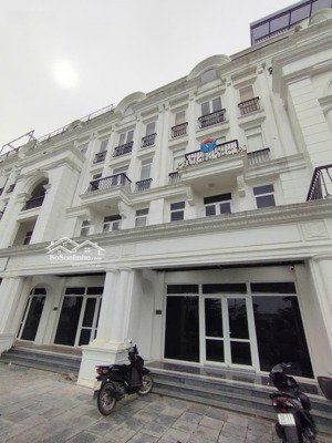 cho thuê nhà louis city đại mỗ 75m2 x 5 tầng chỉ 25 triệu/tháng 