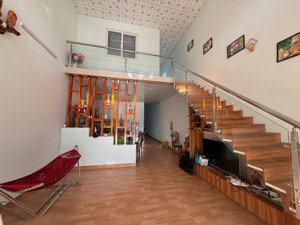bán nhà lô 90 tt liên nghĩa 2pn dt 5x25m full thổ cư giá 3,8ty