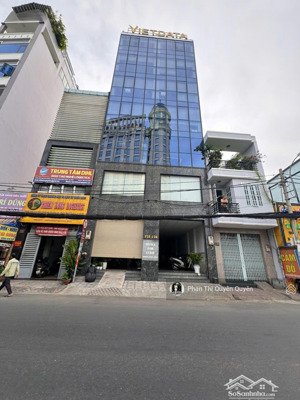 xoay vốn kd - bán tòa nhà mới xây ngay chợ bà chiểu - hầm 7 tầng - 7 x 25m - hđ: 185 triệu - 45 tỷ