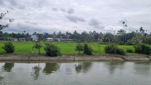 bán đất siêu vip có mặt tiền + view ruộng 12ty/3000m2
