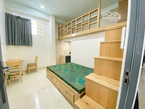 chdv 25m2 đầy đủ tiện nghi, gần kcx, ufm, pmh, q4 ở huỳnh tấn phát, q7