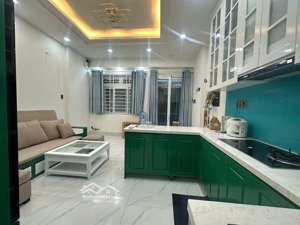 cho thuê nhà full nội thất rất đẹp đường 3/2 quận 10