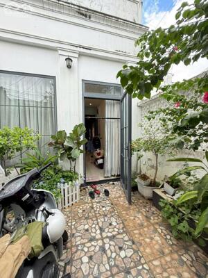 Bán nhà gác lửng, gần chợ Tân Phong, đường nhựa 5m thông, chỉ 3 tỷ 999