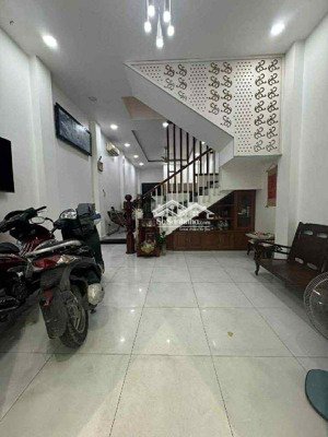 bán nhà quận 6 hẻm xe tải đua bà hom 4 tầng 56m2 chỉ 7.8 tỷ