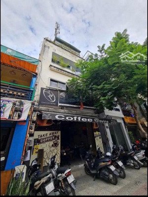 cho thuê mặt tiền giá rẻ khu vực nguyễn cảnh chân quận 1 ( vừa ờ vừa kinh doanh tự do)