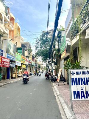 Phú Nhuận,giáp Q1,nhà đẹp 4 Tầng,62m2, gần MT,liền kề Nguyễn Trọng Tuyển, TN 320tr/năm, 9.85 Tỷ