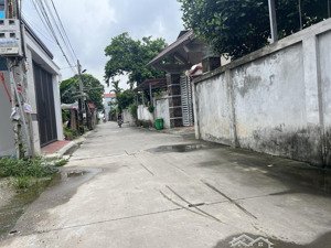 97.4m2 full sổ đẹp giao dịch nhanh. nội phật - mai đình