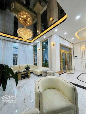 biệt thự đẹp 7.5x17m thiết kế hiện đại đường nguyễn thị thập - quận 7