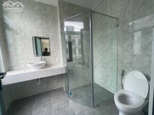 TẦNG NHÀ PHỐ 84M 6TR/TH PHÙ HỢP VĂN PHÒNG VINHOMES GRAND PARK GIÁ RẺ NHẤT KHU!