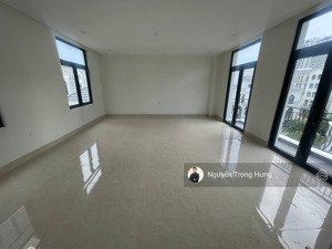 tầng nhà phố 84m 6tr/th phù hợp văn phòng vinhomes grand park giá rẻ nhất khu!