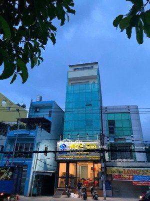 siêu khan hiếm! bán nhà ngay lương định của, quận 2 (6 x 25m, 5 tầng, hđt: 180 tr/th), giá 39 tỷ